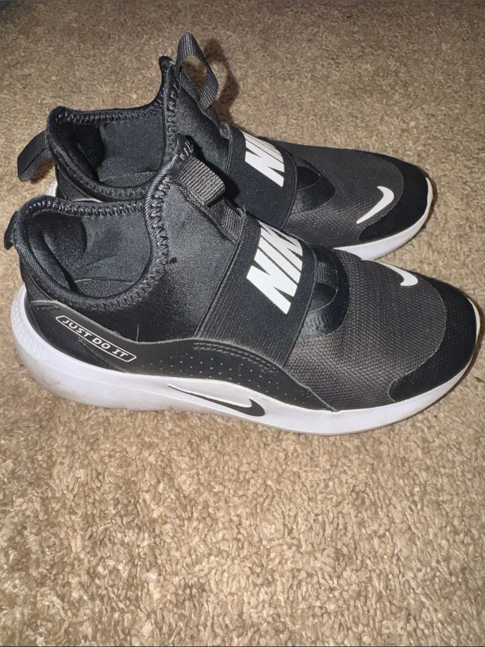 Nike Kids Black and White Slip-On Sneakers